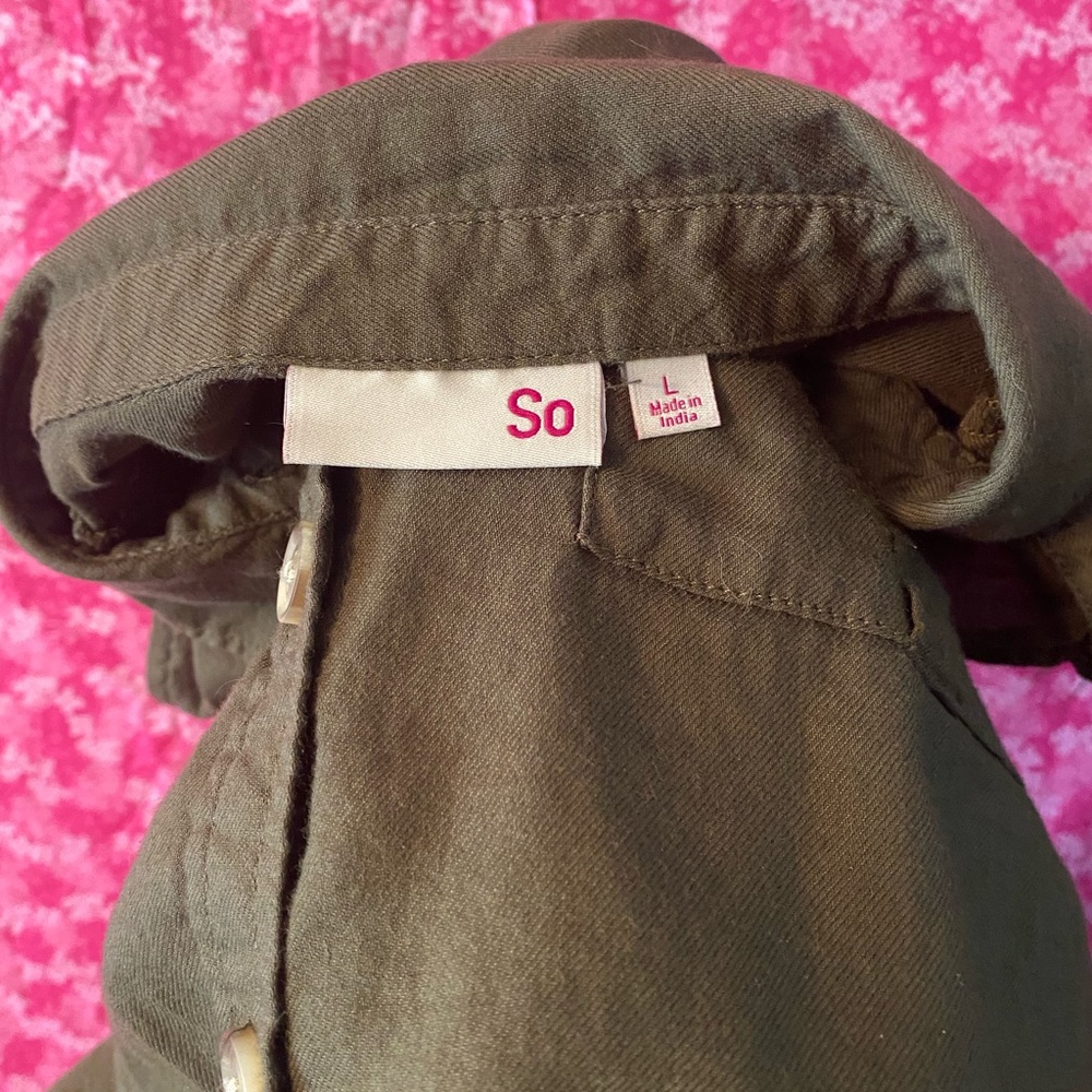 💛Army Green Jr Large Button Down Top - Picture 7 of 7